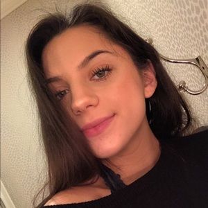 Meet your Posher, Ashlynn